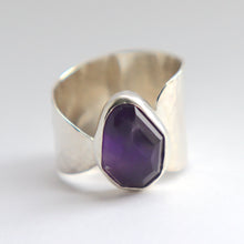 Load image into Gallery viewer, Amethyst Ring (size 8)