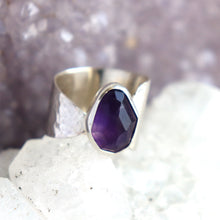 Load image into Gallery viewer, Amethyst Ring (size 8)